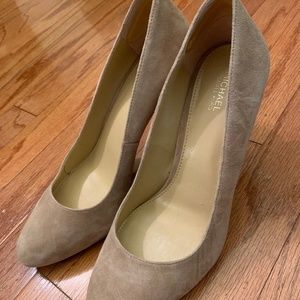 Michael Kors Suede Pump Tan Cream Women's 8.5